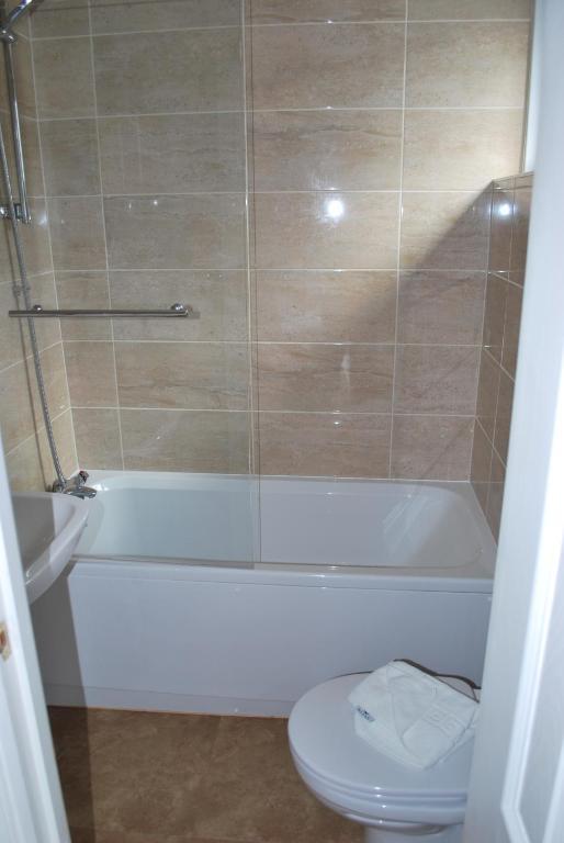 Ellan Vannin Hotel Douglas Bagian luar foto