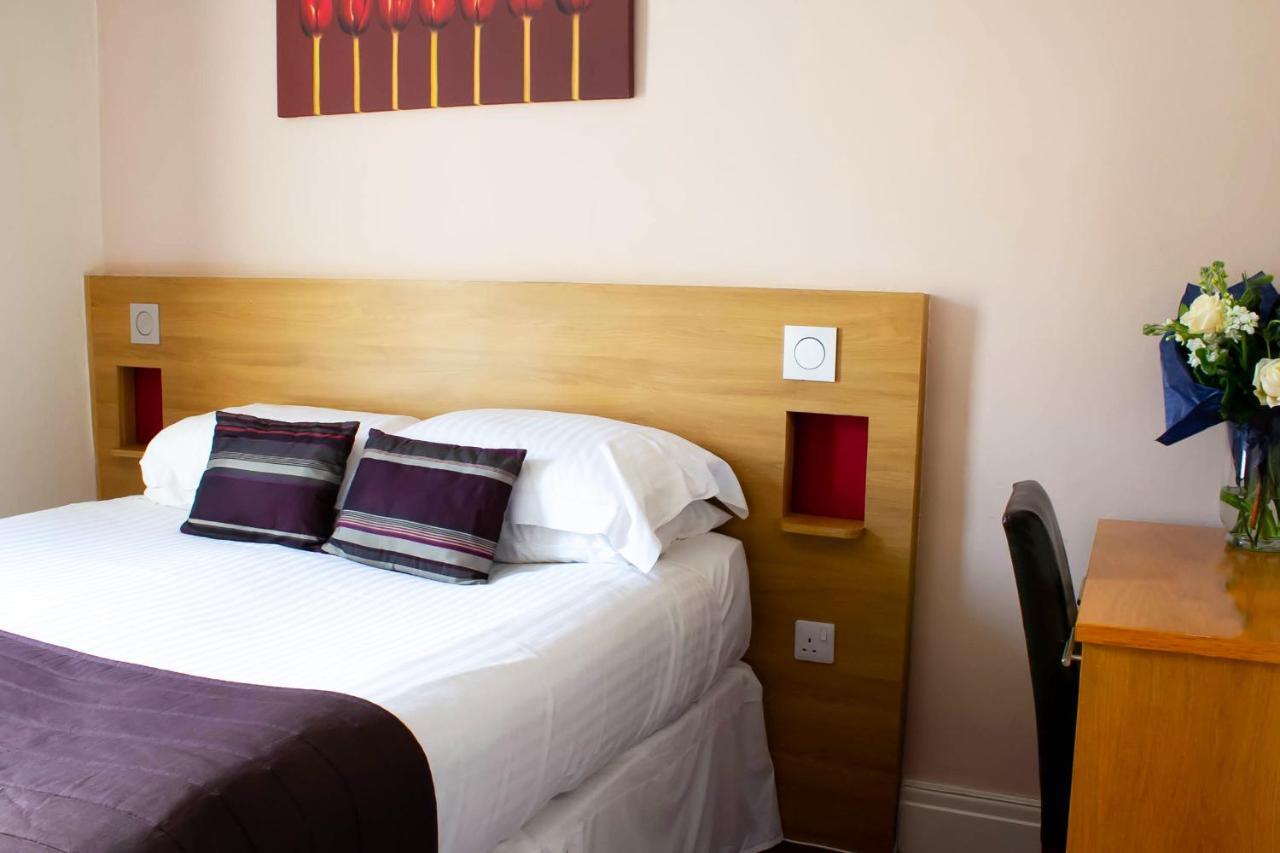 Ellan Vannin Hotel Douglas Bagian luar foto